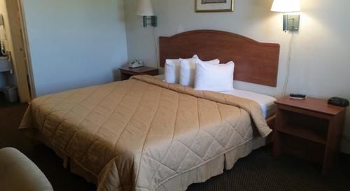 Stay Inn Checotah Hotel 2*