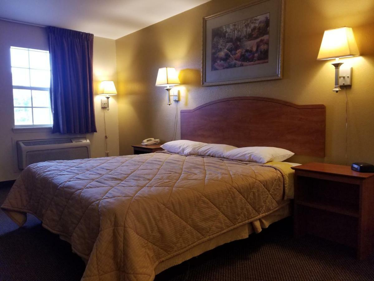 Stay Inn Checotah Hotel 2*